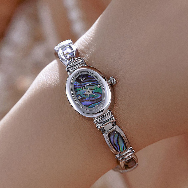 Женские часы-браслет с овальны – обзор и цена Jewelry Watches Gold